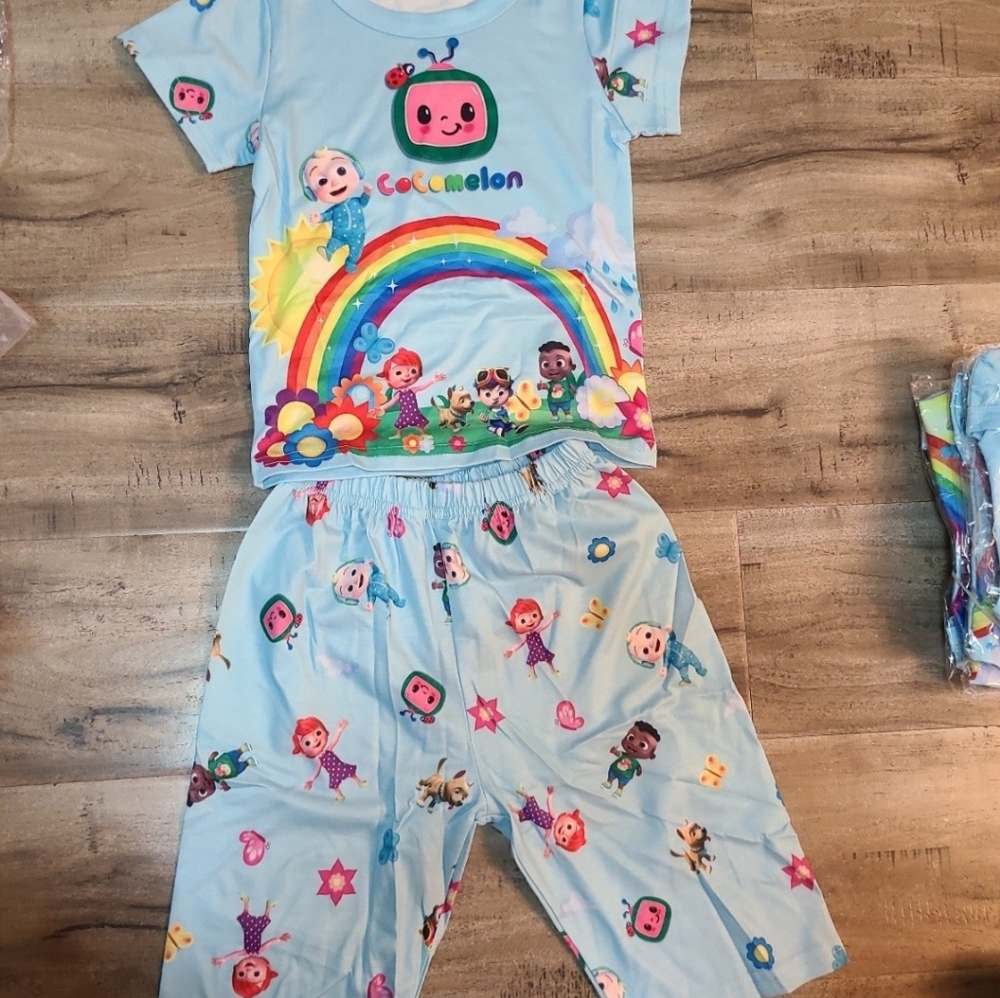 Cocomelon outfit